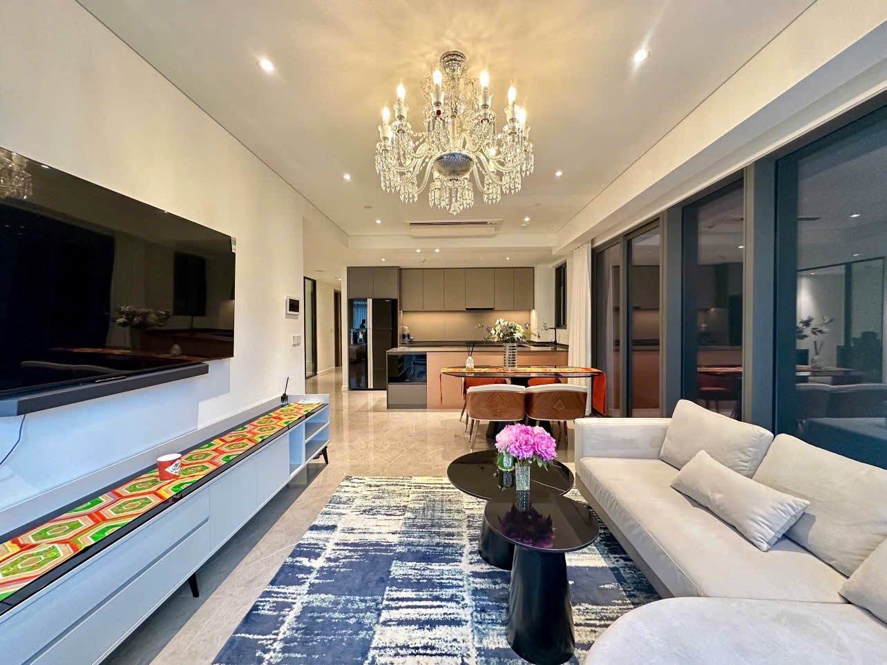 Mile Invest – Beyond Wealth, Toward Legacy ban-can-ho-2pn-the-opera-thu-thiem