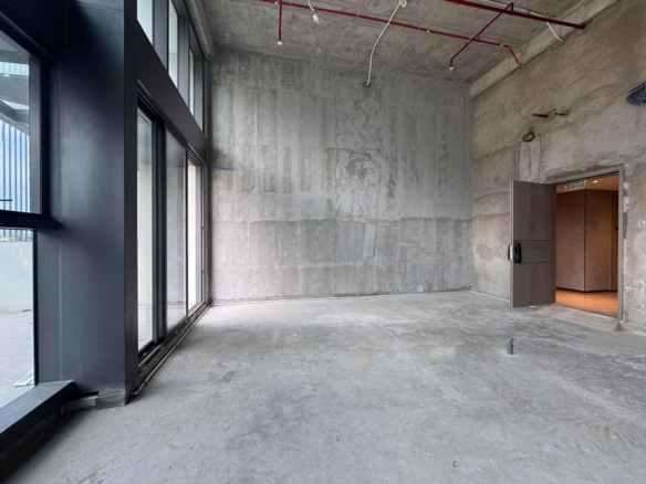 ban-can-ho-2pn-the-opera-thu-thiem